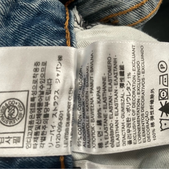 Levi’s: Straight leg jeans - Picture 12 of 13